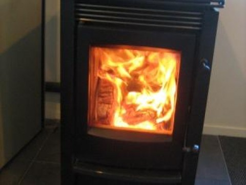 Get optimum performance from a Firenzo Freestanding wood burner